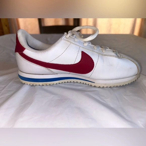 Nike Cortez Youth Basic Leather Youth 3.5 - Picture 3 of 9